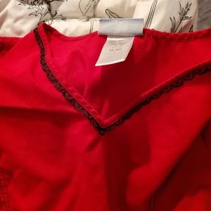 XL red scrub top